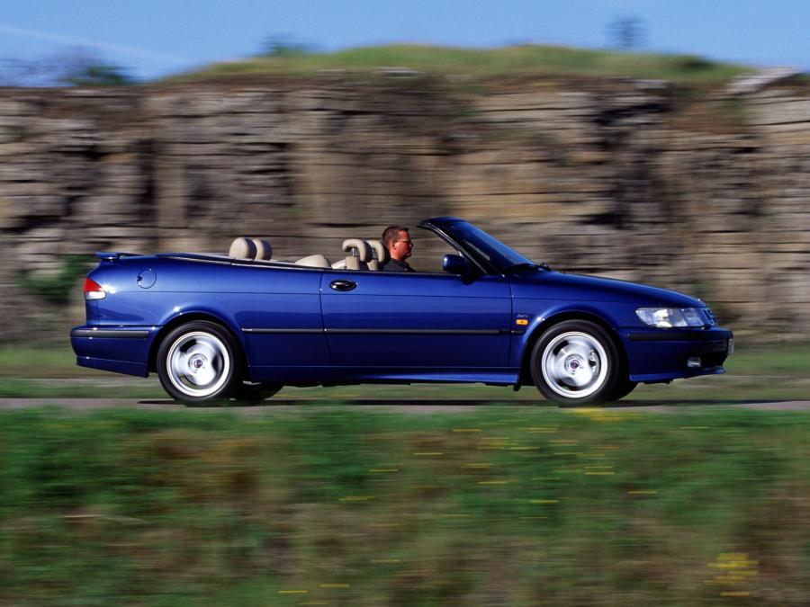  Saab 9-3 Aero Convertible 1999 года  (фото 8 из 43)